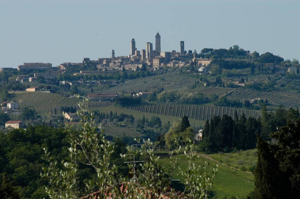 Agriturismo Macinatico ซานจีมิญญาโน ภายนอก รูปภาพ